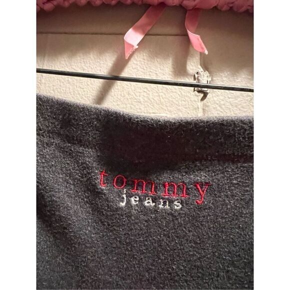 Tommy Jeans Grey Sleeveless Crop Top Woman’s Size XL - Picture 4 of 9